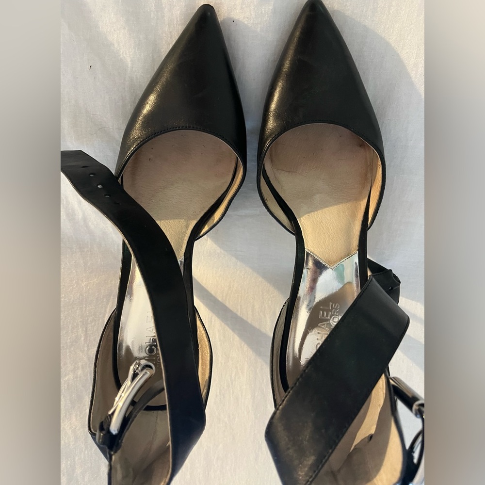 Women’s Michael Kors black heels, pointed toe with buckle ankle strap size 8.5